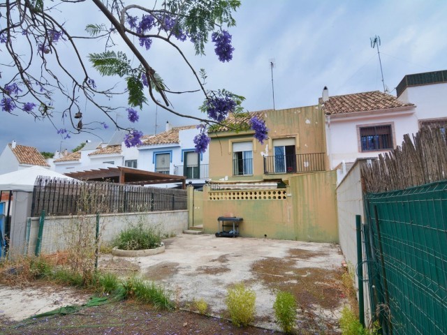 4 Makuuhuoneen Rivitalo Fuengirola