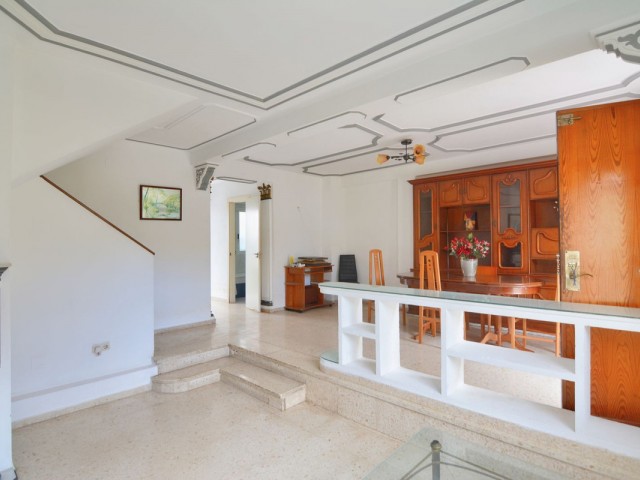 4 Slaapkamer Rijtjeshuis in Fuengirola