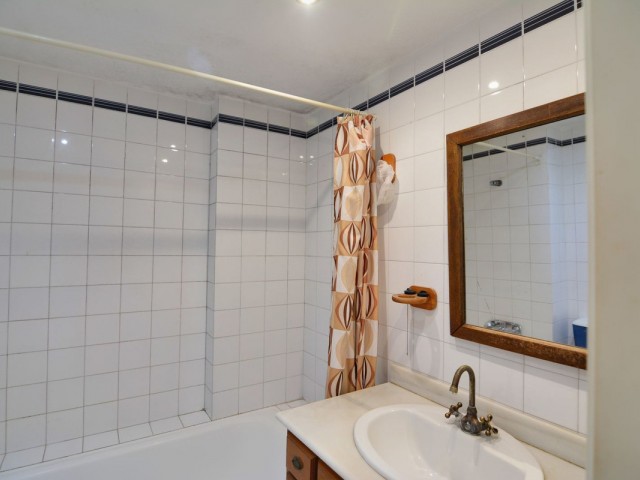 4 Slaapkamer Rijtjeshuis in Fuengirola