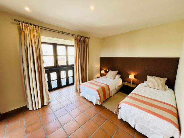 2 Soveroms Villa i Sotogrande