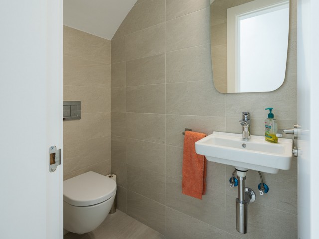 Maison mitoyenne avec 3 Chambres  à Estepona