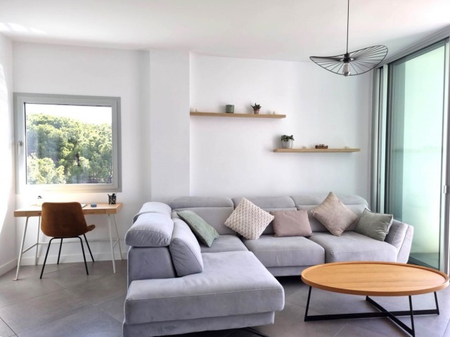 2 Bedrooms Apartment in Calahonda