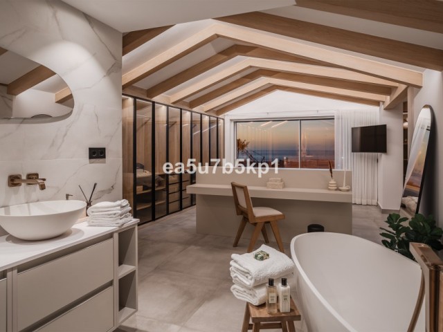 Penthouse avec 4 Chambres  à Puerto Banús