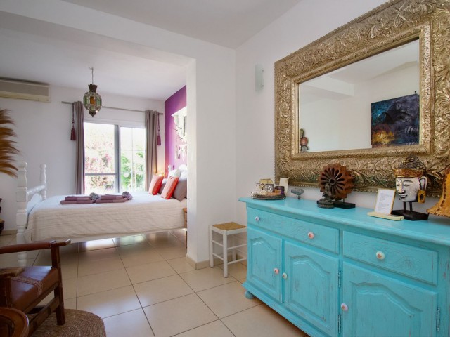 Villa avec 4 Chambres  à Alhaurín el Grande