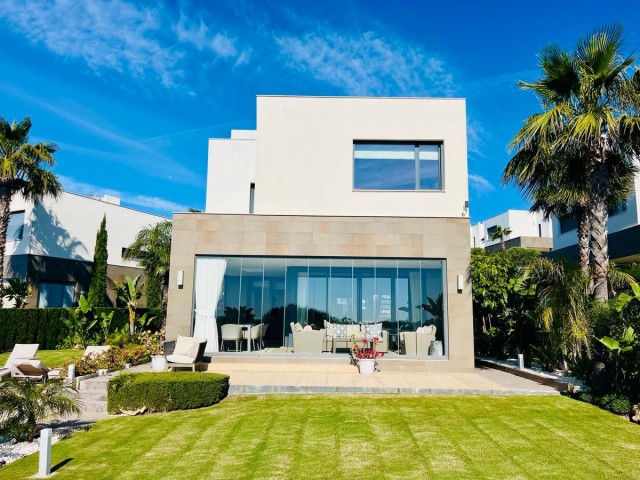 4 Slaapkamer Villa in Manilva