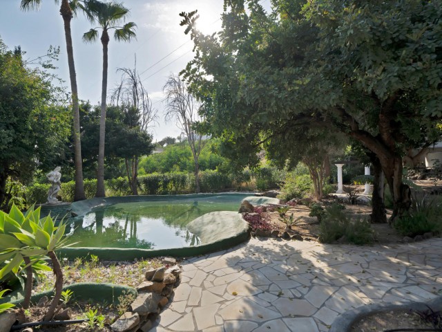 Villa avec 9 Chambres  à Benalmadena