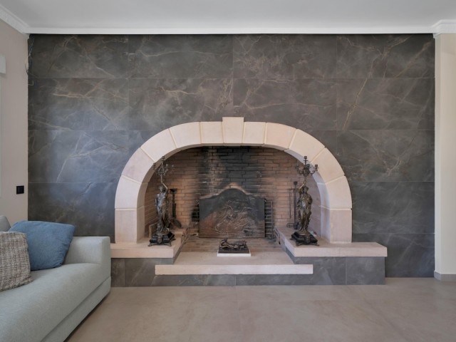 Villa avec 9 Chambres  à Benalmadena