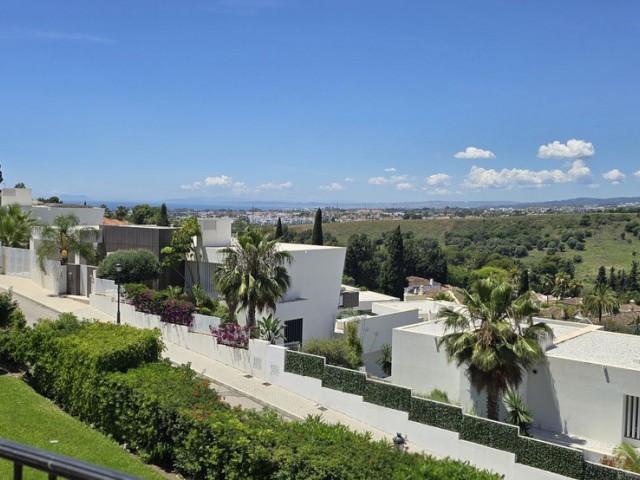 2 Bedrooms Apartment in El Paraiso