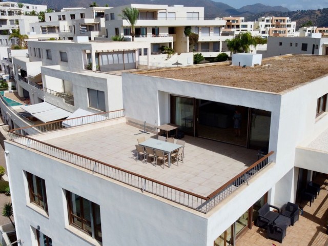 Penthouse i Altos de los Monteros