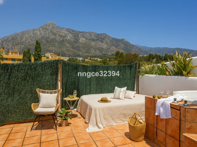 4 Bedrooms Townhouse in Nagüeles