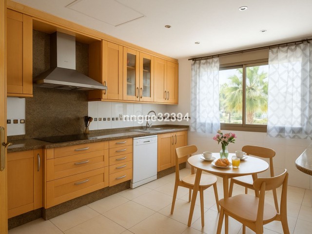 4 Bedrooms Townhouse in Nagüeles