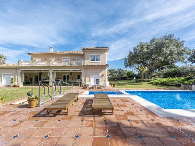 7 Schlafzimmer Villa in San Roque Club