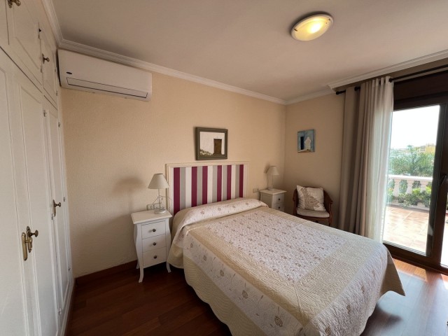 8 Makuuhuoneen Huvila Marbella