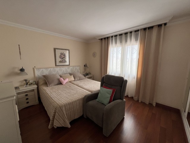 8 Makuuhuoneen Huvila Marbella