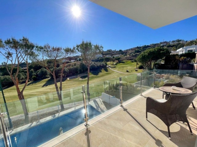 Villa avec 4 Chambres  à La Cala Golf