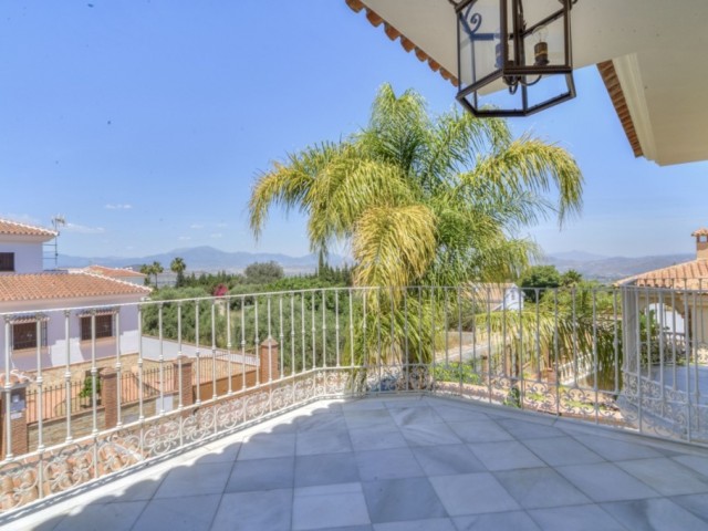 6 Sovrums Villa i Alhaurín el Grande