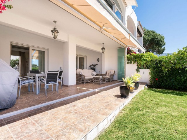 3 Schlafzimmer Reihenhaus in Nueva Andalucía