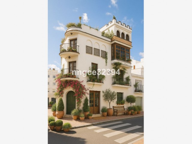 8 Bedrooms Villa in San Pedro de Alcántara