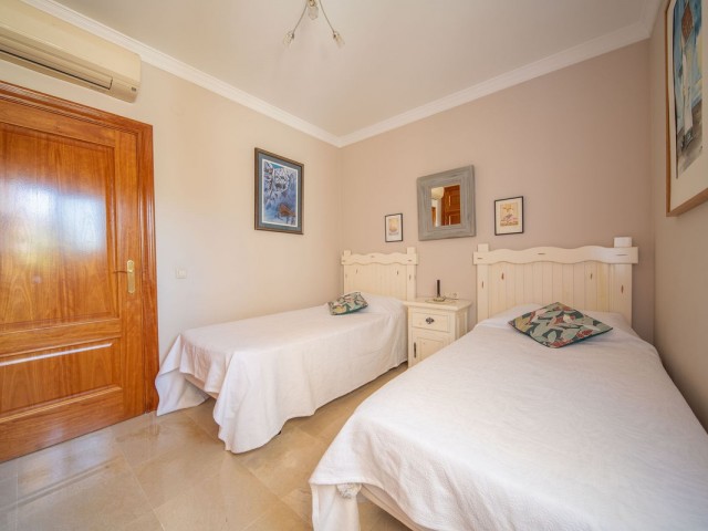 Ático con 3 Dormitorios  en La Cala Hills