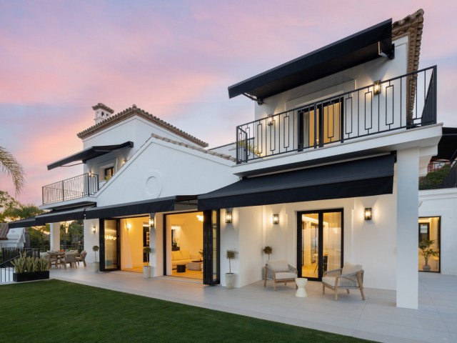 5 Sovrums Villa i La Quinta