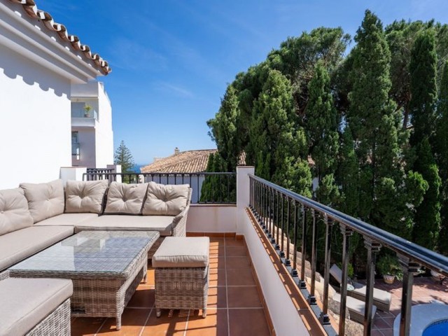 Villa con 4 Dormitorios  en Mijas