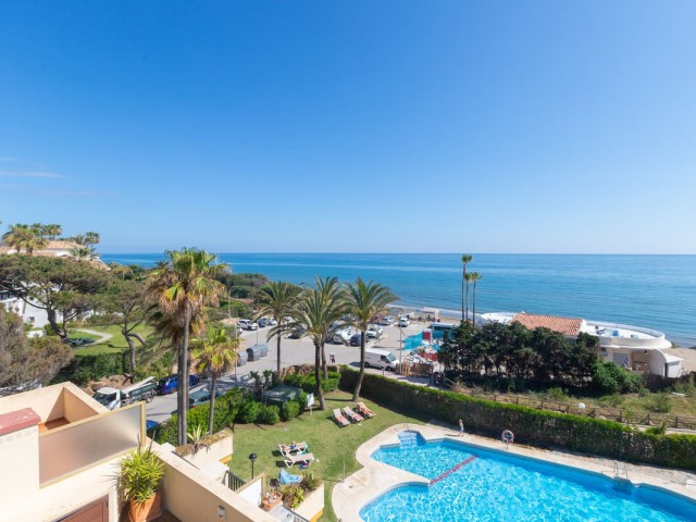 Penthouse in Elviria