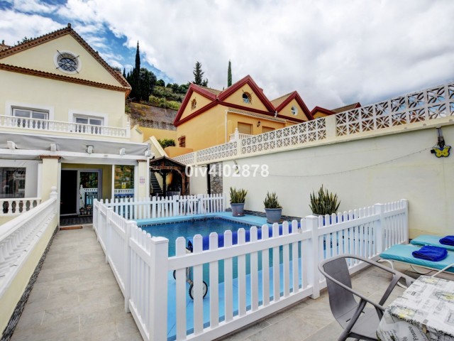 6 Sovrums Villa i Benalmadena Costa