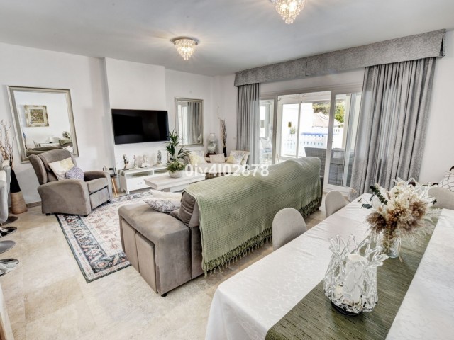 6 Bedrooms Villa in Benalmadena Costa