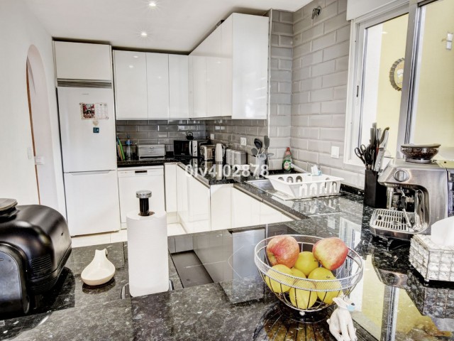 6 Bedrooms Villa in Benalmadena Costa