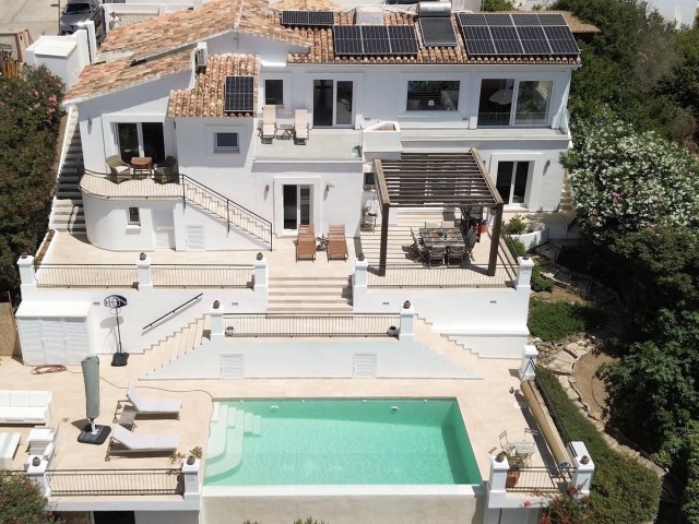 4 Makuuhuoneen Huvila Riviera del Sol