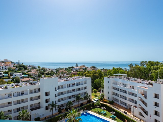 Ático con 2 Dormitorios  en Mijas Costa