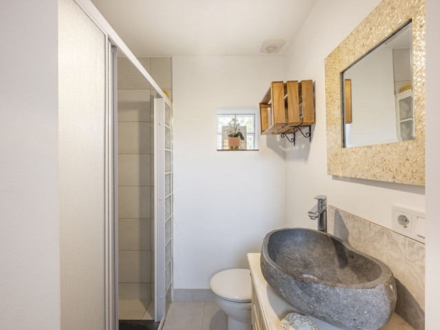 Maison mitoyenne avec 5 Chambres  à Estepona