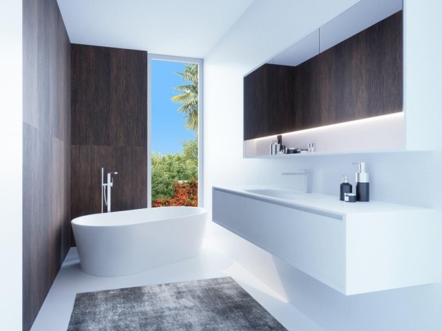 Villa avec 4 Chambres  à San Roque