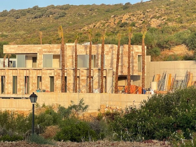 4 Bedrooms Villa in San Roque