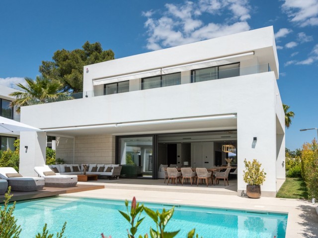 4 Slaapkamer Villa in Río Real
