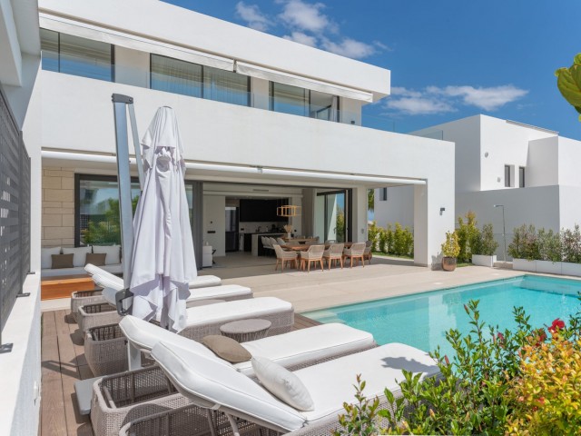 4 Slaapkamer Villa in Río Real