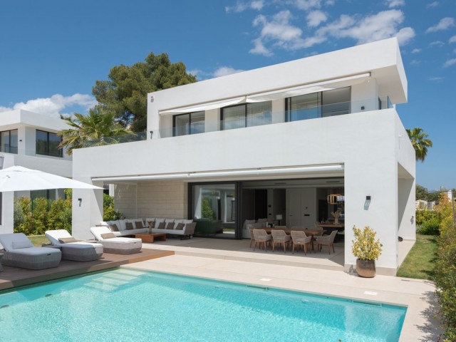 4 Slaapkamer Villa in Río Real
