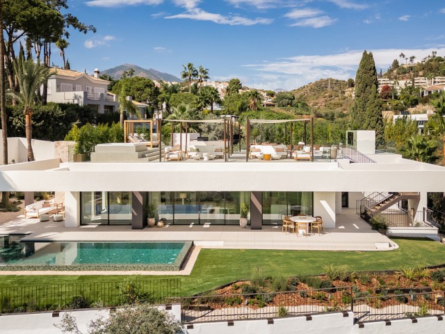 4 Slaapkamer Villa in Nueva Andalucía