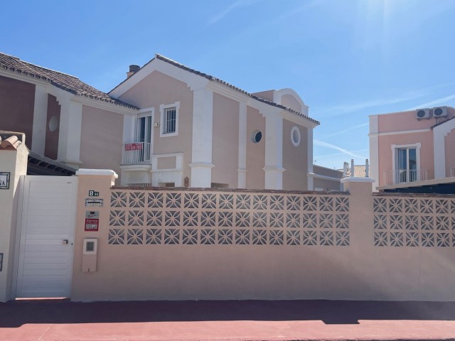 3 Soveroms Rekkehus i San Pedro de Alcántara