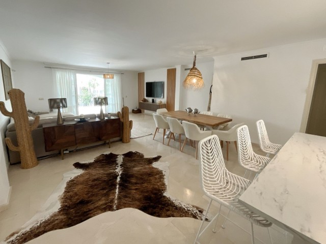 Apartment, Sotogrande Marina, R5061631