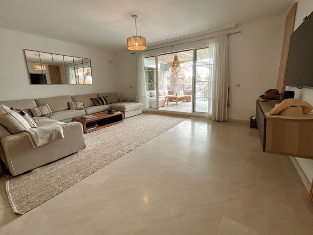 Apartamento con 3 Dormitorios  en Sotogrande Marina