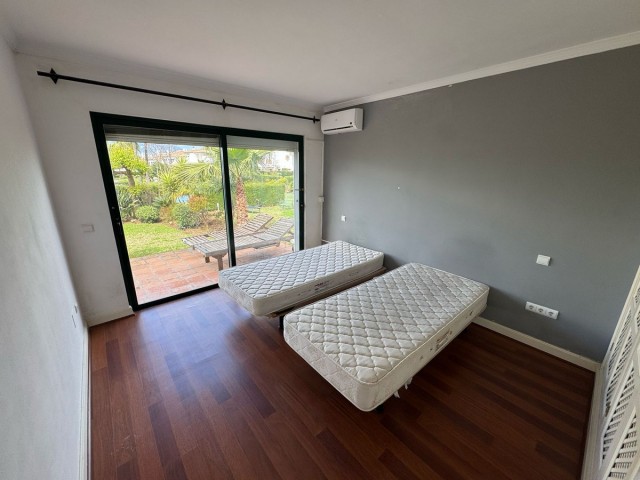 3 Bedrooms Townhouse in Riviera del Sol