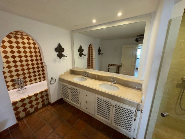 3 Bedrooms Townhouse in Riviera del Sol
