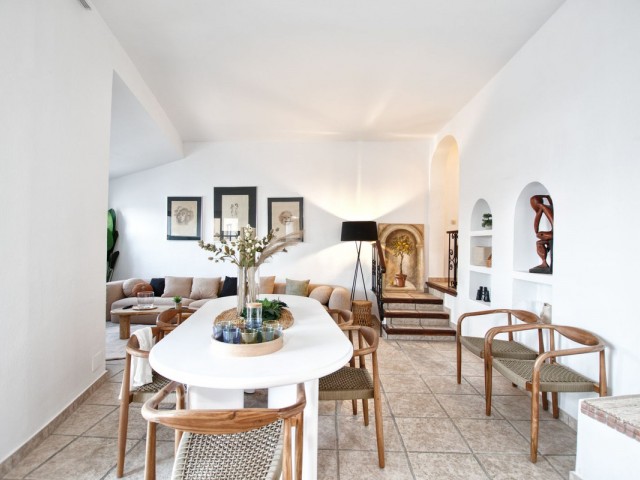 Apartment, Puerto de Cabopino, R5050021