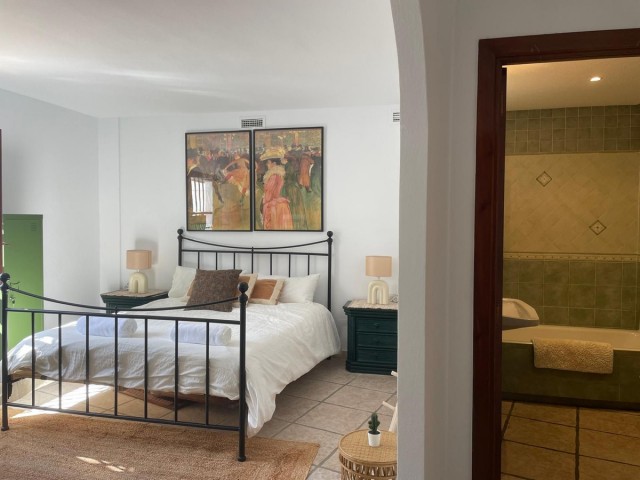 Apartment, Puerto de Cabopino, R5050021