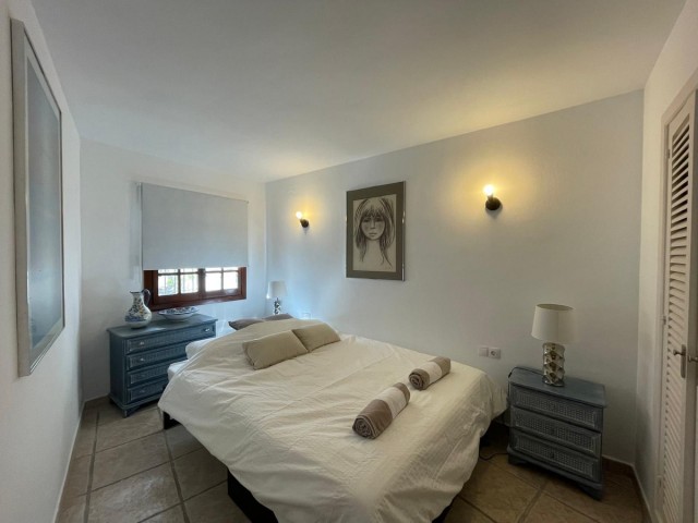 4 Schlafzimmer Apartment in Puerto de Cabopino