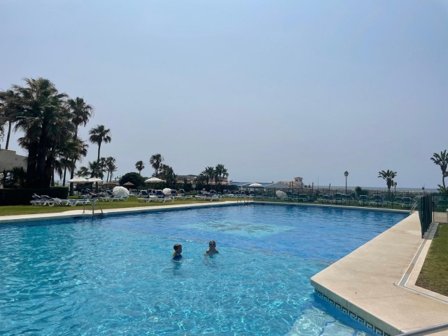 4 Schlafzimmer Apartment in Puerto de Cabopino
