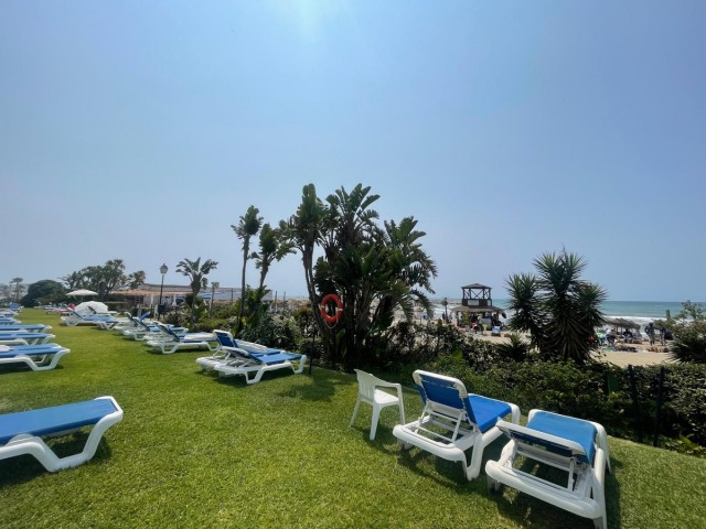 4 Schlafzimmer Apartment in Puerto de Cabopino