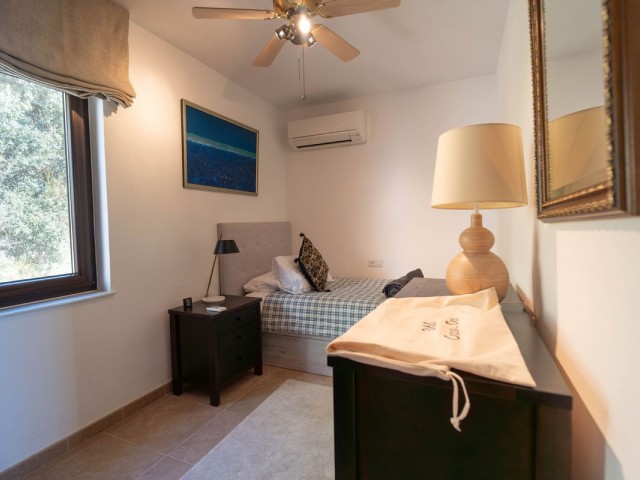 6 Makuuhuoneen Rivitalo Mijas