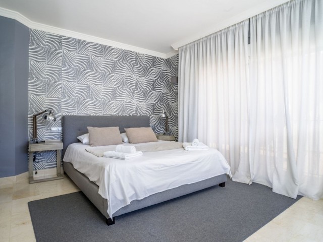2 Bedrooms Apartment in Nueva Andalucía